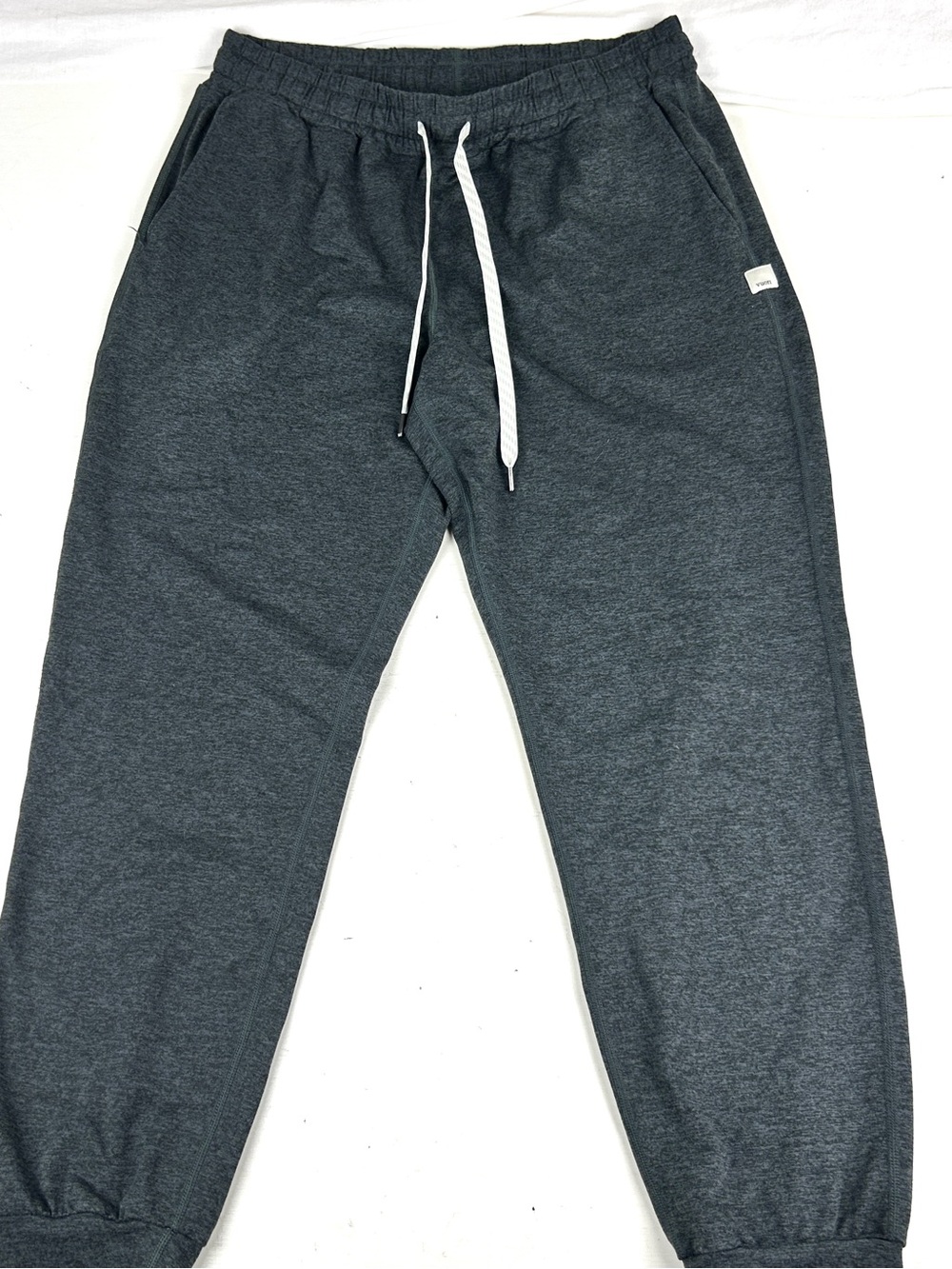 Vuori Performance Jogger Women’s Medium Gray DreamKnit Pants VW303